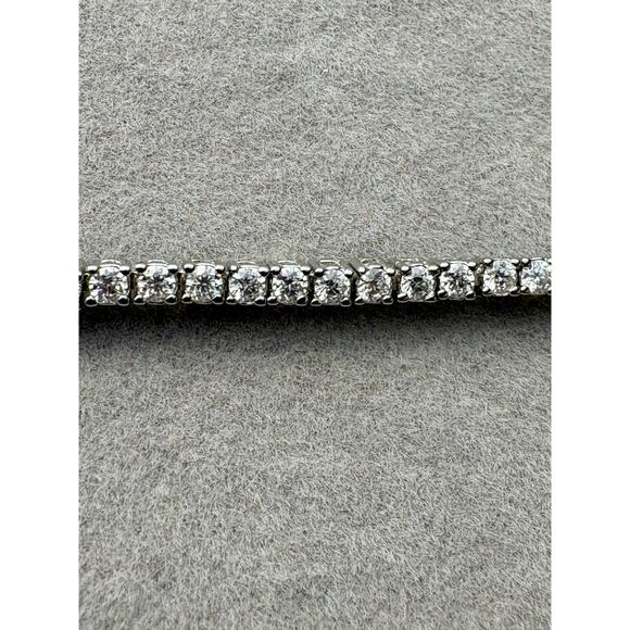 NWT - 2.5ct Moissanite Tennis Bracelet, 6.5 inches - Picture 6 of 7